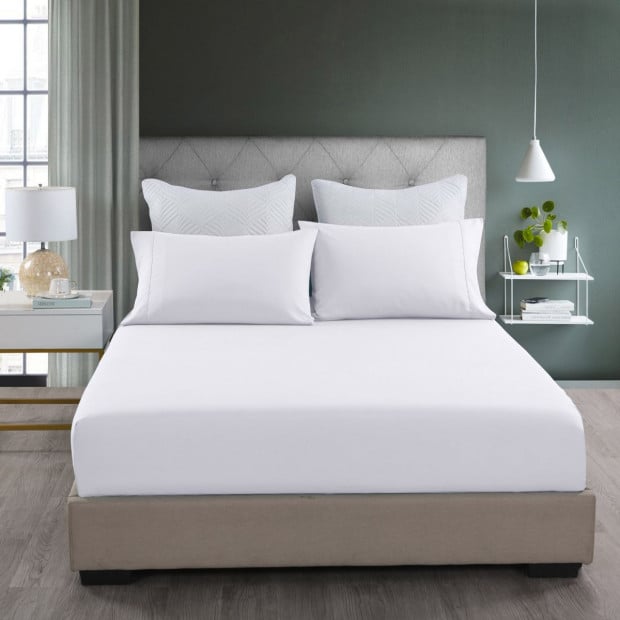2000TC 3 Piece Fitted Sheet Pillowcase Set Double White Image 2