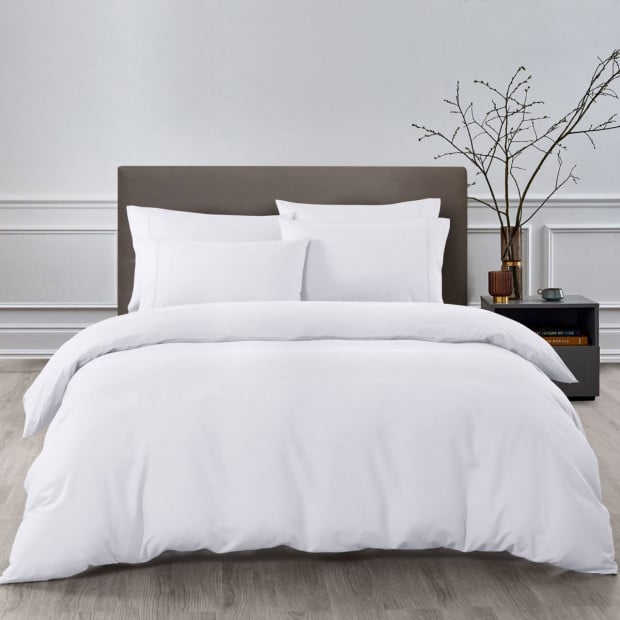 2000TC Quilt Cover Set Bamboo Cooling Queen White