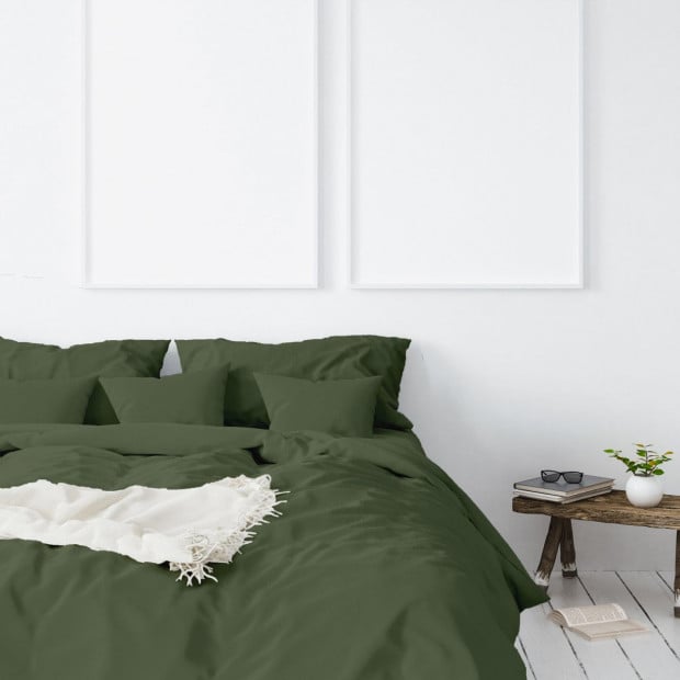 1000 Thread Count Cotton Quilt Cover Pillowcases Set - King - Olive Image 2