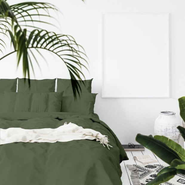 1000 Thread Count Cotton Quilt Cover Pillowcases Set - King - Olive Image 6