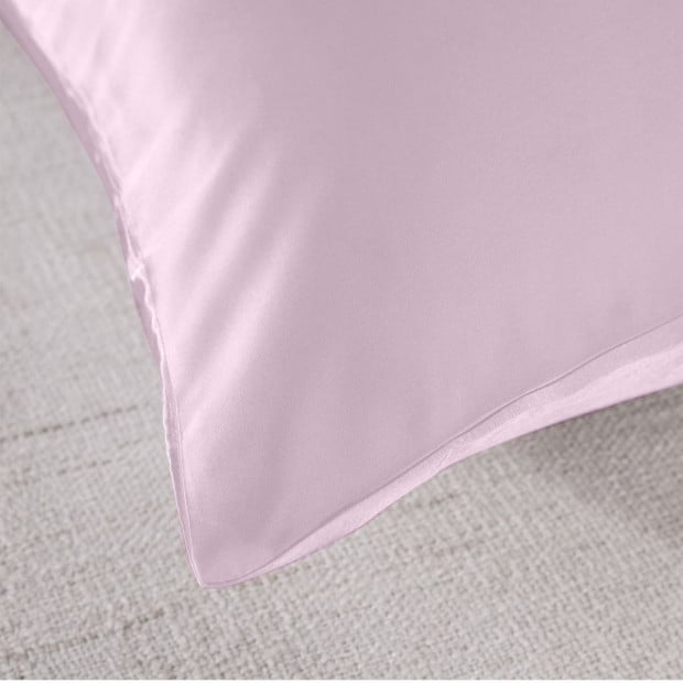 Pure Silk Hypoallergenic Pillowcase - Lilac Image 3