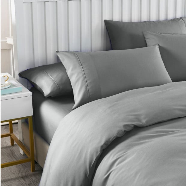 2000TC 6 Piece Bamboo Sheet & Quilt Cover Set Queen - Grey Image 2