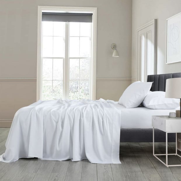 600 Thread Count Cooling Ultra Soft Sheet Set - Queen - White Image 2