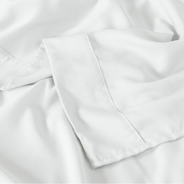 600 Thread Count Cooling Ultra Soft Sheet Set - Queen - White Image 4