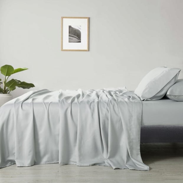 600 Thread Count Cooling Ultra Soft Sheet Set - Queen - Grey Image 2