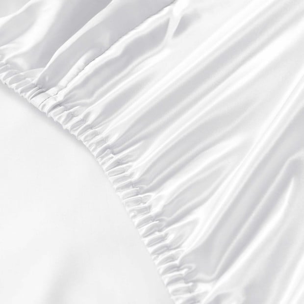 Satin Sheet Set 3 Piece Fitted Sheet Pillowcase - Queen - White Image 7