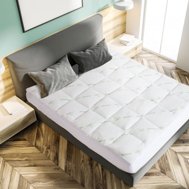 1000GSM Luxury Bamboo Covered Mattress Topper Ball Fibre Queen - White Image 6