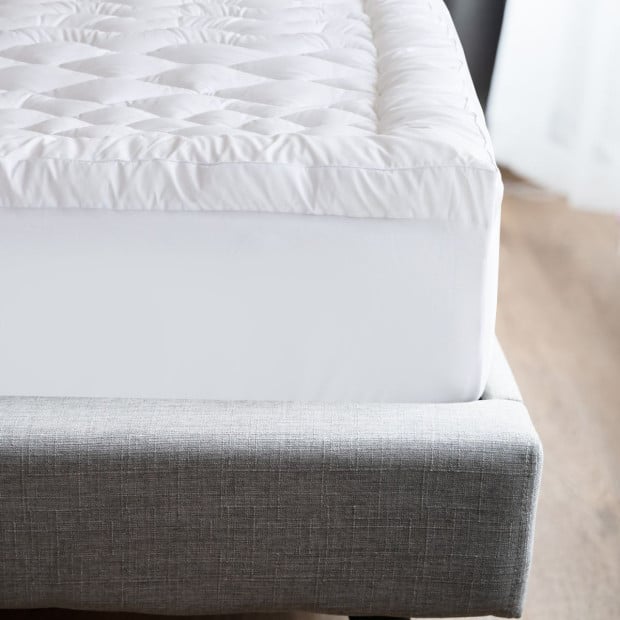 1200GSM Deluxe 7-Zone Mattress Topper Gusset Breathable Double White Image 2
