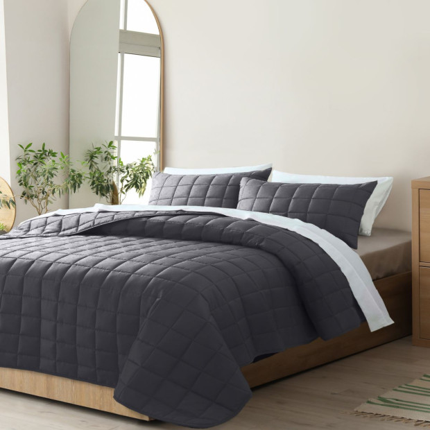 Coverlet Set Bedspread Soft Breathable 3 Piece Set - Queen - Charcoal Image 2