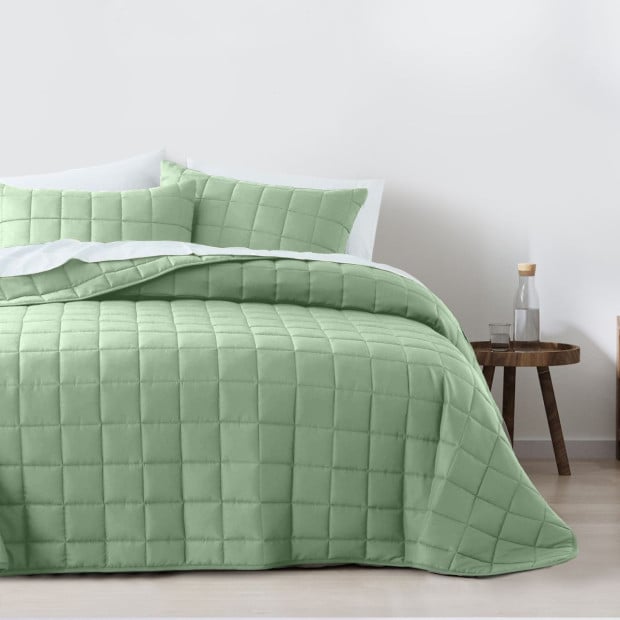Coverlet Set Bedspread Soft Breathable 3 Piece Set - King - Sage