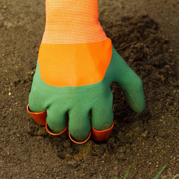 Yard Hands Garden Gloves All in One Garden and Gloves Image 6