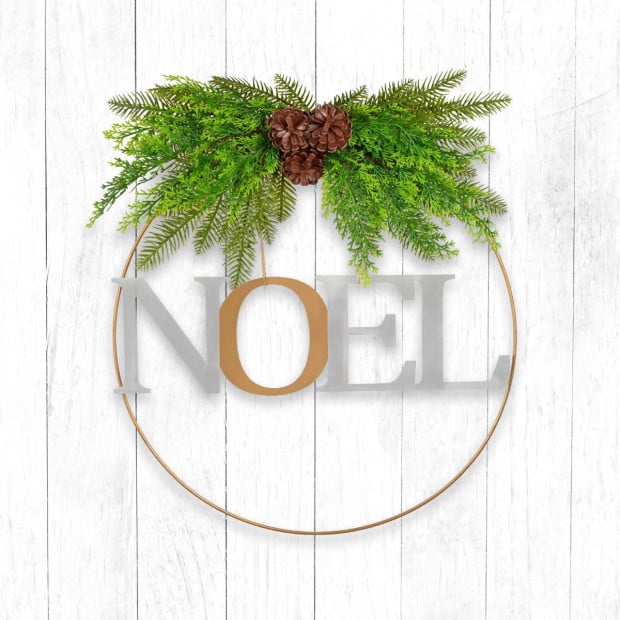 Santas Helper Noel Christmas Wreath Charming Seasonal Touch 50CM Image 2