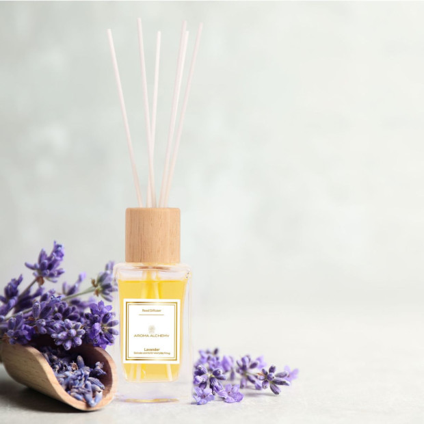 Reed Diffuser Aromatherapy Home Fragrance - Lavender Image 2