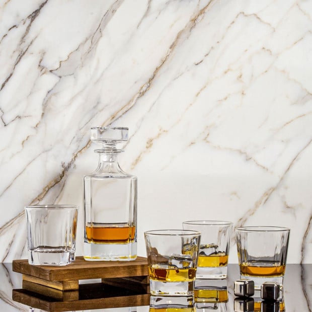 Square Whiskey Decanter Bottle With 4 Whiskey Glasses Set Image 3