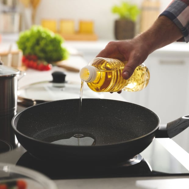 Forged Frying Pan Cookware Kitchen Fry Black Grey Handle 28cm Image 3