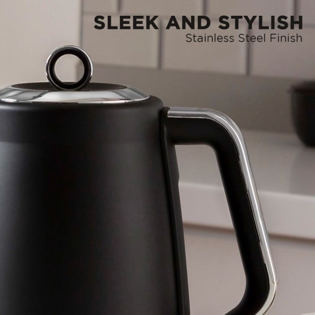 Morphy Richards 1.7L Illumination Jug Kettle - Black Image 9