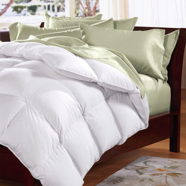 500GSM Plush Duck Feather Down Quilt - King - White Image 2