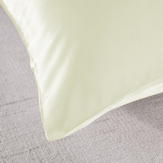 Mulberry Soft Silk Hypoallergenic Pillowcase - Ivory Image 4