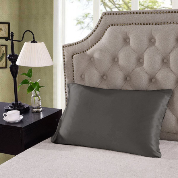Mulberry Soft Silk Hypoallergenic Pillowcase - Charcoal