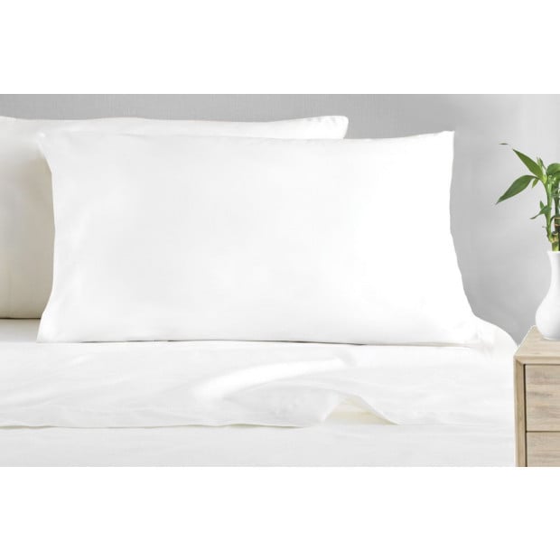 Cotton 233 TC Luxury Signature Hypoallergenic Pillow Image 3