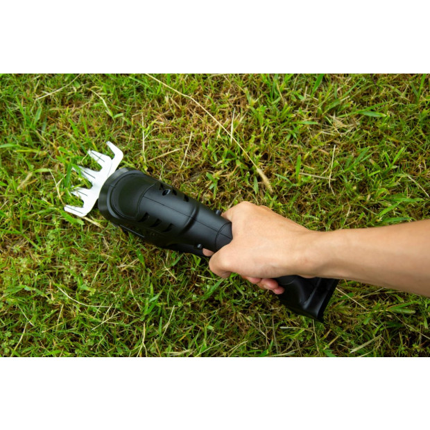 MATRIX 20v X-ONE 2in1 Hedge Trimmer Grass Trimmer And Shear Kit Image 7