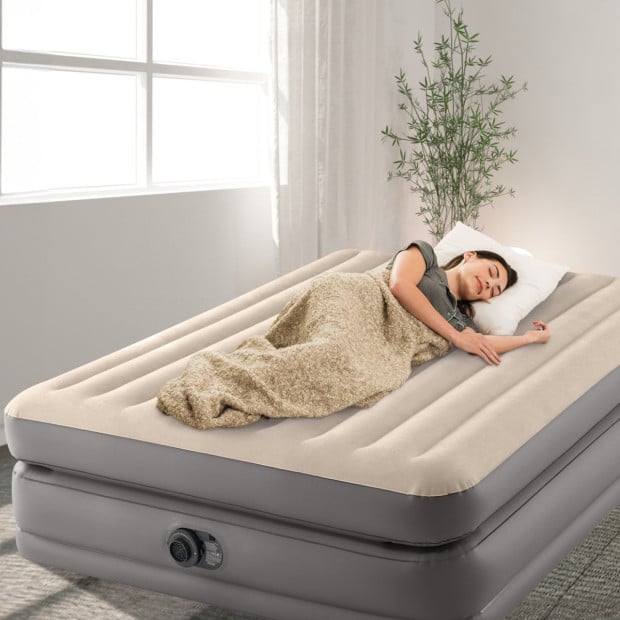 Intex Dura-Beam Plus Prime Comfort Elevated Air Mattress - Queen Image 6