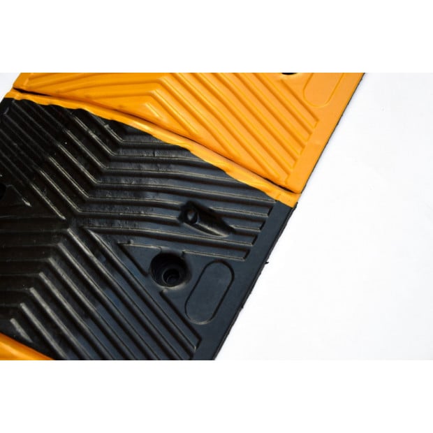 Pair Of 1m Long 60t Load Rubber Speed Bump Hump Modular Speed Humps Image 3