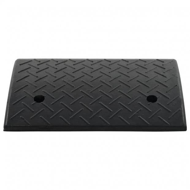 Kerb Ramp Rubber 50x32.5x14cm Image 2