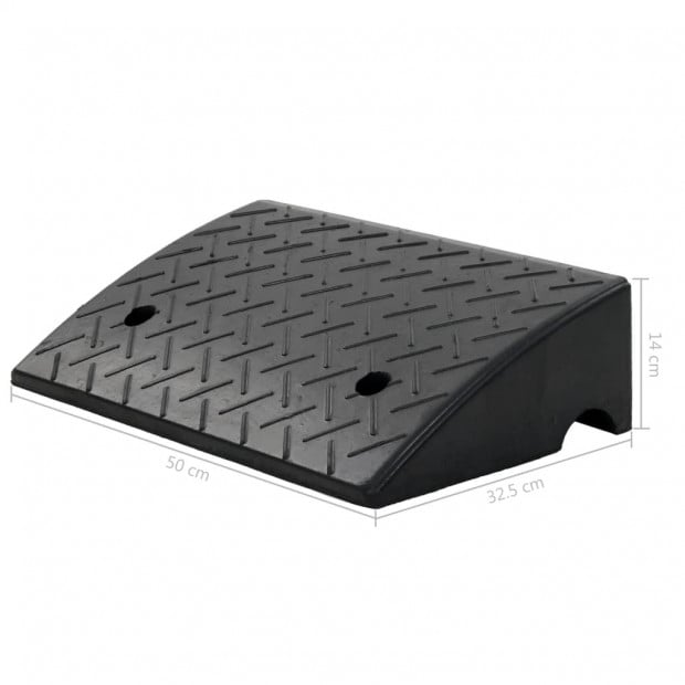 Kerb Ramp Rubber 50x32.5x14cm Image 4