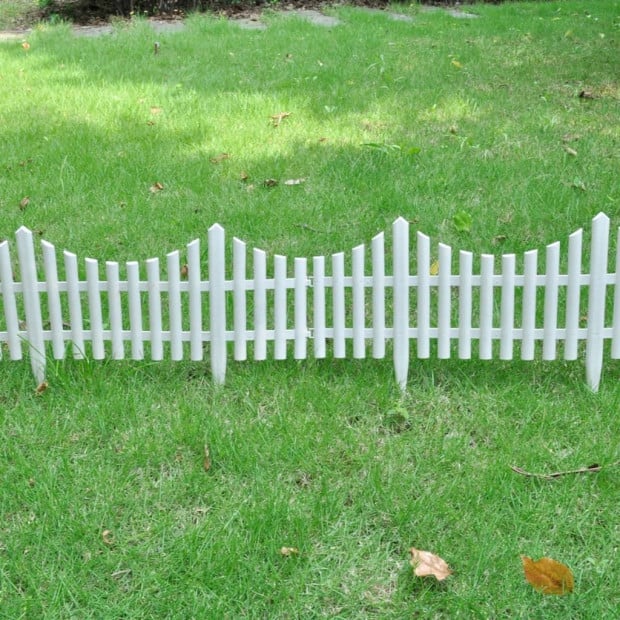 White Lawn Divider 17 Pcs / 10 M Image 6