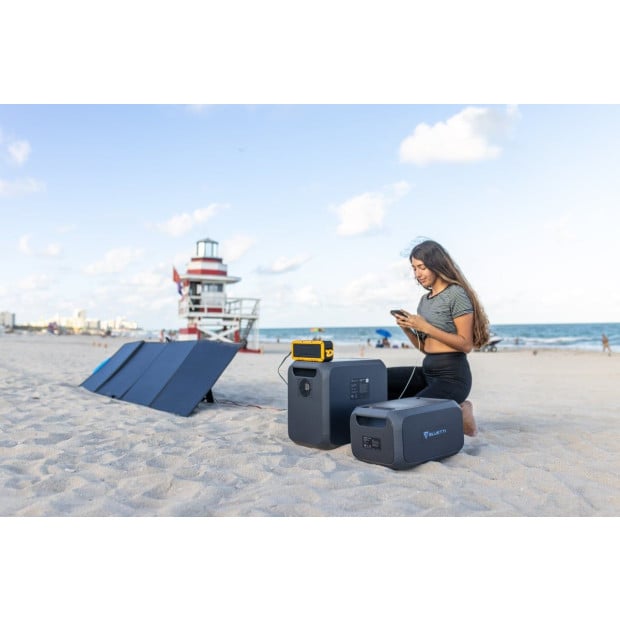 BLUETTI AC200MAX Portable Power Station Image 8