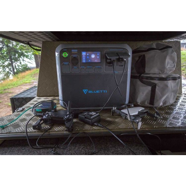 BLUETTI AC200P Portable Power Station | 2000W 2000Wh Image 4