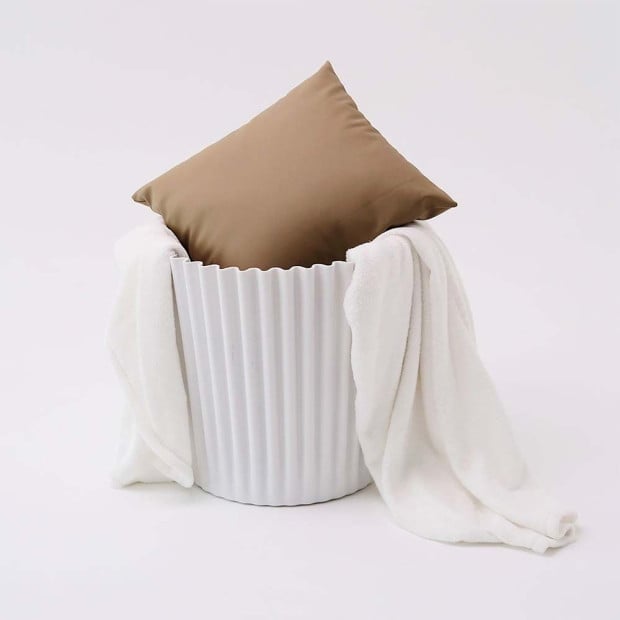 Set of 2 Cupcake Stool Plastic Stacking Chair Outdoor Indoor White Image 6