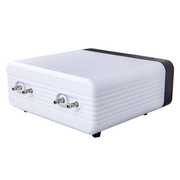 4 Outlet 670L/h 8W Aquarium Air Pump - White