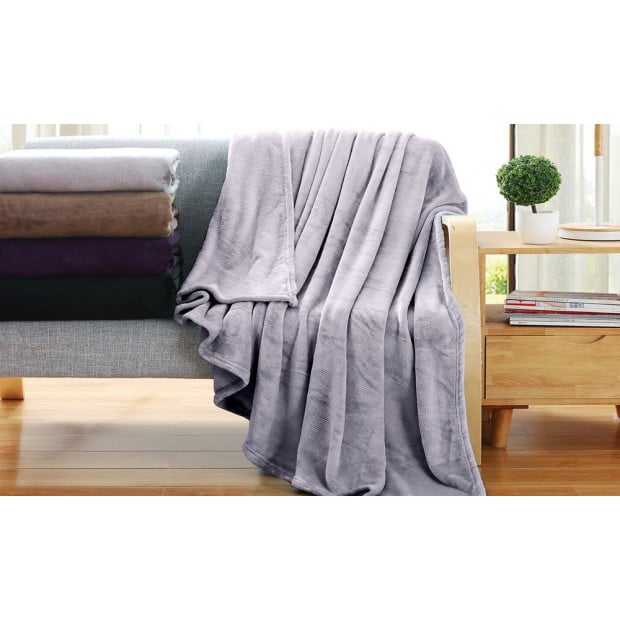 DreamZ 320GSM 220x240cm Ultra Soft Mink Blanket Warm Throw in Black Image 3
