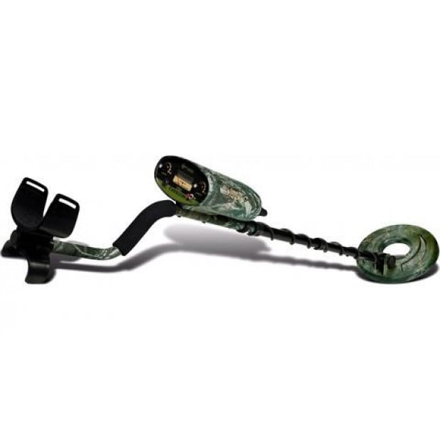 Bounty Hunter Tracker IV Camo Metal Detector