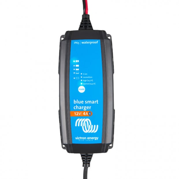 Victron Blue Smart Charger 12/4 + Dc Connector