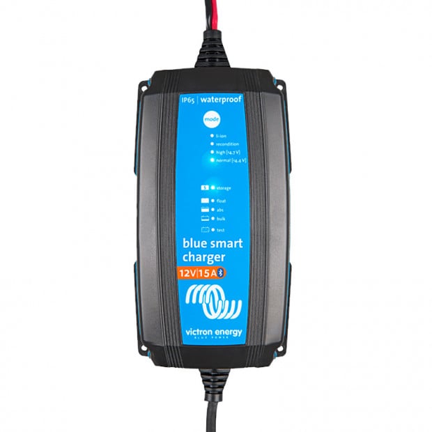 Victron Blue Smart Charger 12/15 + Dc Connector