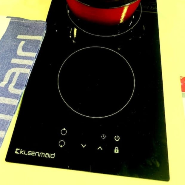 Kleenmaid Ceramic Cooktop Touch Control 30CM CCT3010 Image 3