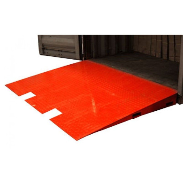 8T Cargo shipping container loading ramp