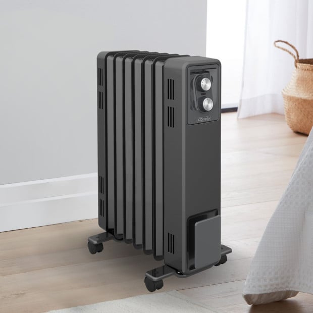 Dimplex Oil Free 1.5kW Column Heater w/ Thermostat in Black Image 7