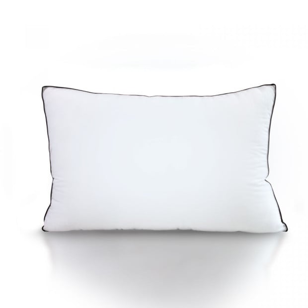 Silk Pillowcase And Pillow And 4 Piece Towel Set Bundle - White Image 4