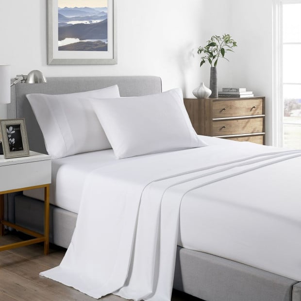 2000TC 4 Pc Sheet Set Satin Pillowcases White - Queen - White Image 3