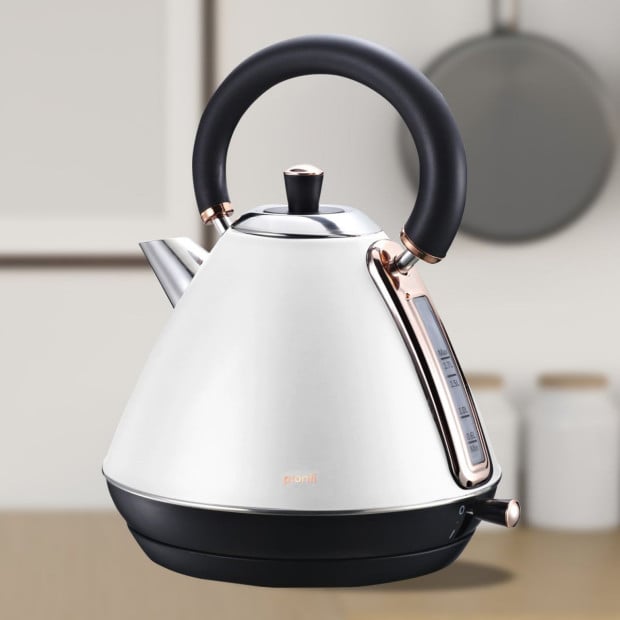 Pronti 1.7L Rose Trim Collection Kettle - White Image 10