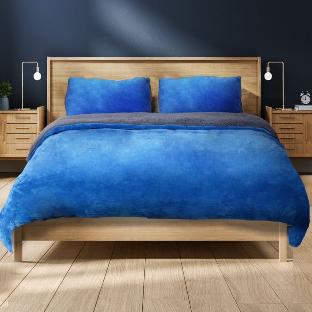 Bedding Two-Sided Quilt Cover with Pillowcase King Size Navy Blue Image 7
