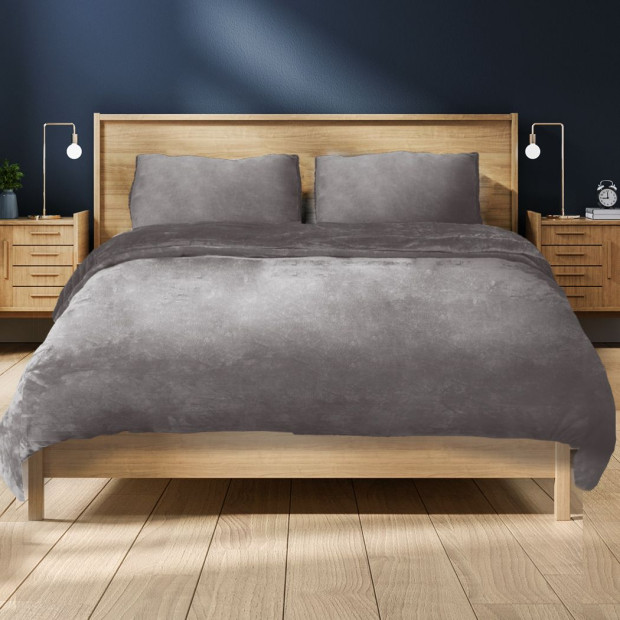 Luxury Flannel Quilt Cover with Pillowcase Silver Grey Super King Image 7