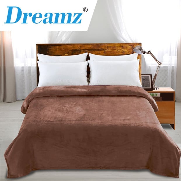 320GSM 220x160cm Ultra Soft Mink Blanket Warm Throw in Mink Colour Image 8