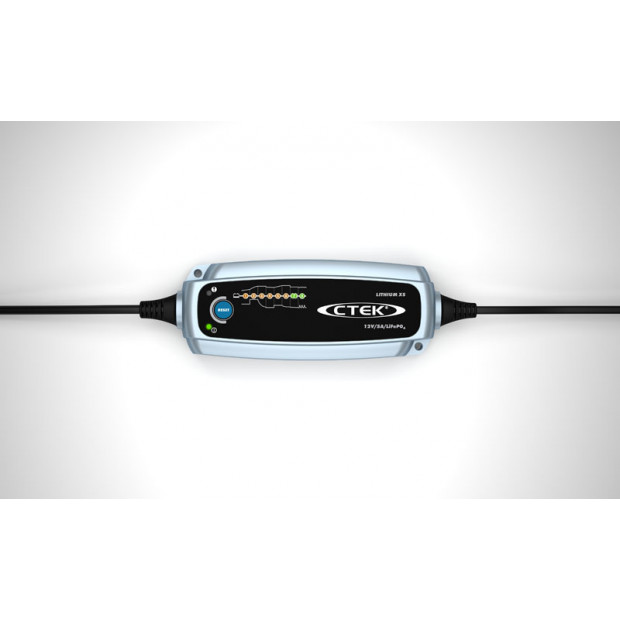 Ctek Lithium Ion 12V 5A Car Charger Image 3