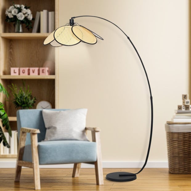 Sarantino Minimalist Synthetic Rattan Floor Lamp Image 10