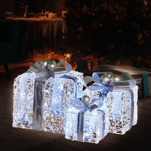 Set of 3 Christmas Gift Boxes with Lights With Jewelled Wire and Silver Bows Image 7